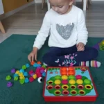 delione-vaikams-mygtuku-mozaika