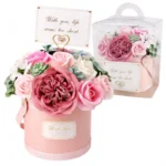 muiliniu-geliu-dezute-su-rankenele-ir-kortele-rozine