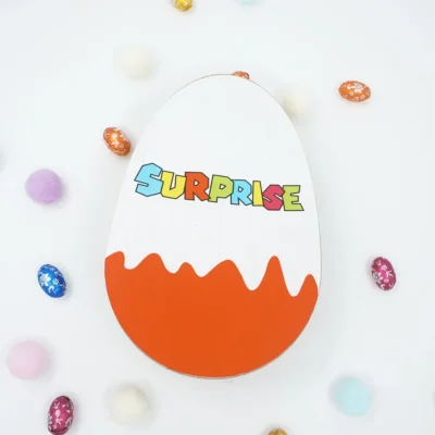 kiausinio-formos-velyku-dovanu-dezute-surprise