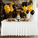 tamprus-uzvalkalas-banketiniam-stalui-su-klostemis-baltas-180x76-cm