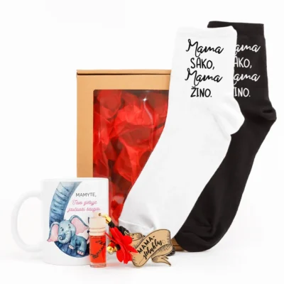 dovanu-rinkinys-su-puodeliu-ir-kojinemis-stebuklingai-mamai