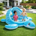 pripuciamas-vaikiskas-baseinas-vezlys-su-stogeliu-ir-kamuoliukais-218x206x97-cm