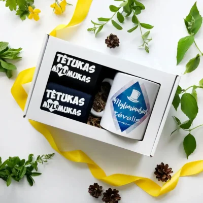 dovanu-rinkinys-teciui-su-puodeliu-ir-kojinemis-tetukas-mylimukas
