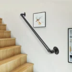juodas-sieninis-tureklas-laiptams-60-cm