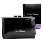 naturalios-odos-moteriska-pinigine-pierre-cardin-05-line-117-juoda