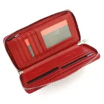 naturalios-odos-moteriska-pinigine-pierre-cardin-05-line-119-raudona