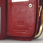 naturalios-odos-moteriska-pinigine-rfid-patrizia-it-123-raudona