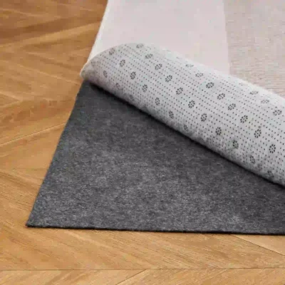 neslystantis-paklotas-po-kilimu-152-x-213-cm-3-mm-sviesiai-pilkas