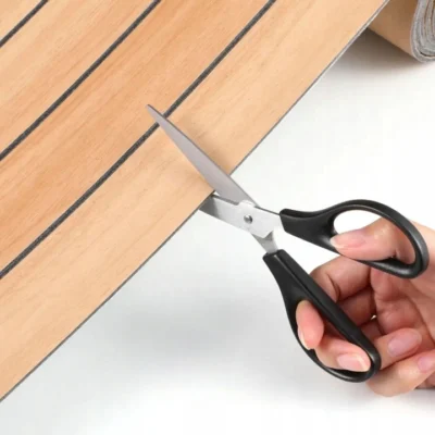 lipnus-3d-tapetai-su-medzio-imitacija-40-x-300-cm