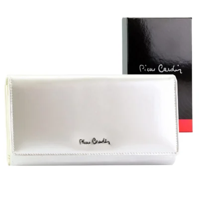 moteriska-pinigine-pierre-cardin-07-shiny-121-smelio