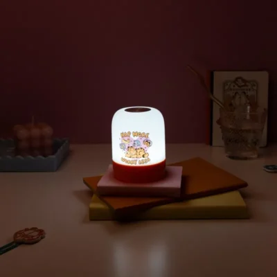naktine-led-lempa-garfield-su-usb-c-ikrovimu